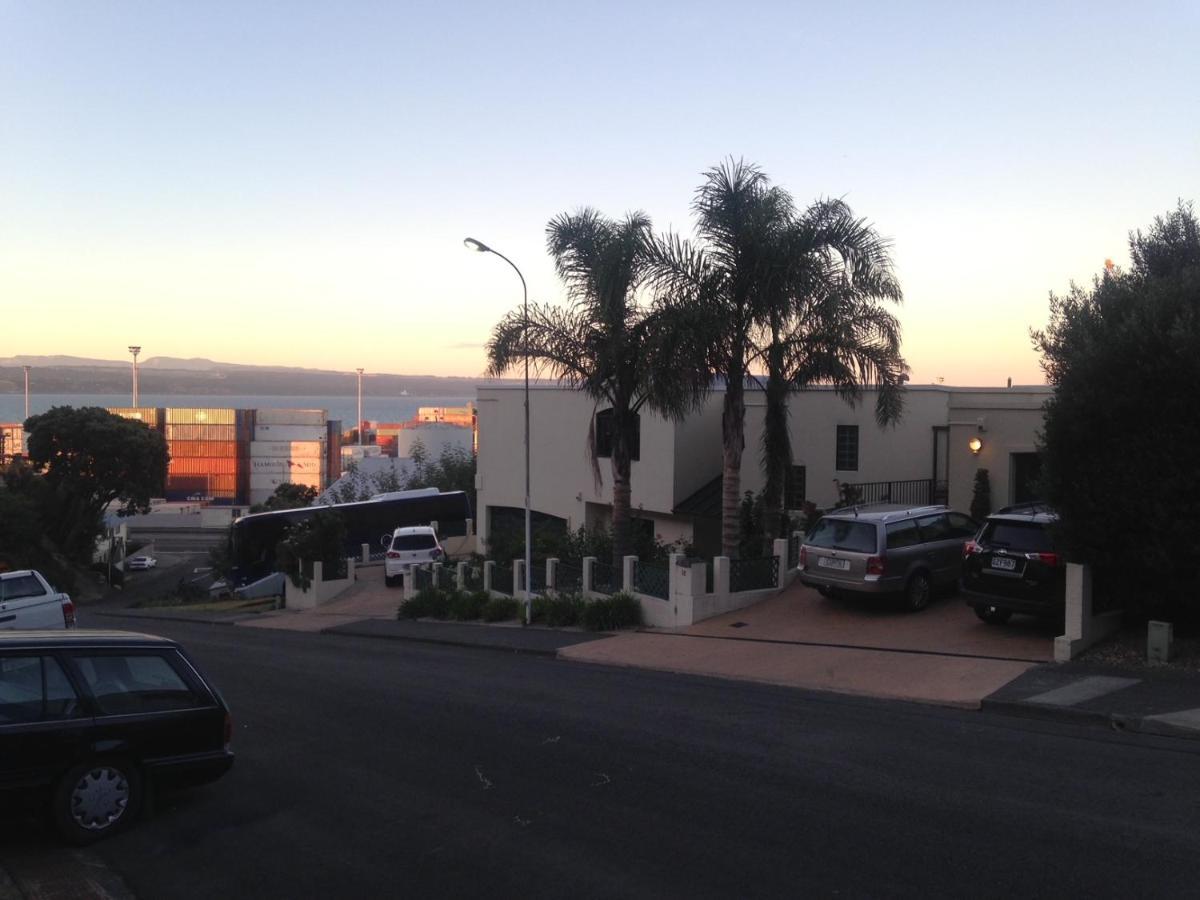 Maison Blue - Chic Garden Apartment Napier Exterior foto